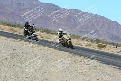 media/Jan-13-2024-SoCal Trackdays (Sat) [[9c032fe5aa]]/Turn 14 Inside (150pm)/